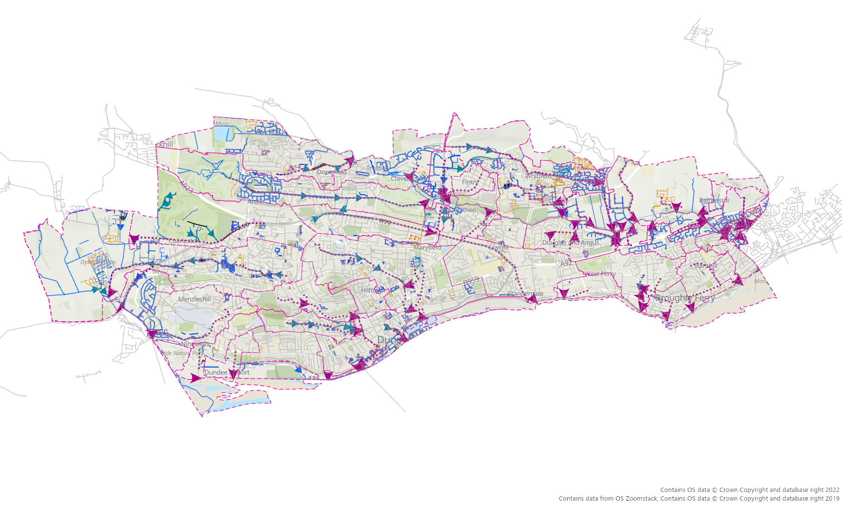 Map of Dundee broken into 60 districts with strategic conveyance routes.